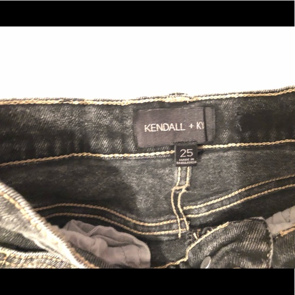 Kendall+Kylie high rise jean shorts - Picture 3 of 3